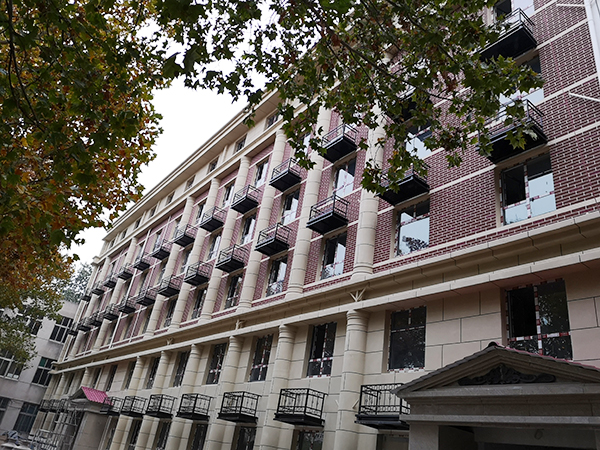 濟南歷山雙語學校